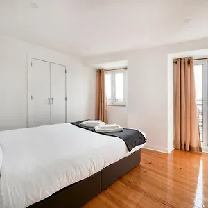 Apartamento Cozy Flat In Santa Apolonia, Lisboa