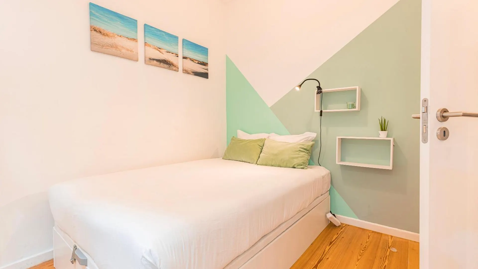 M&M Home By Lovelystay Lisbon Portugal